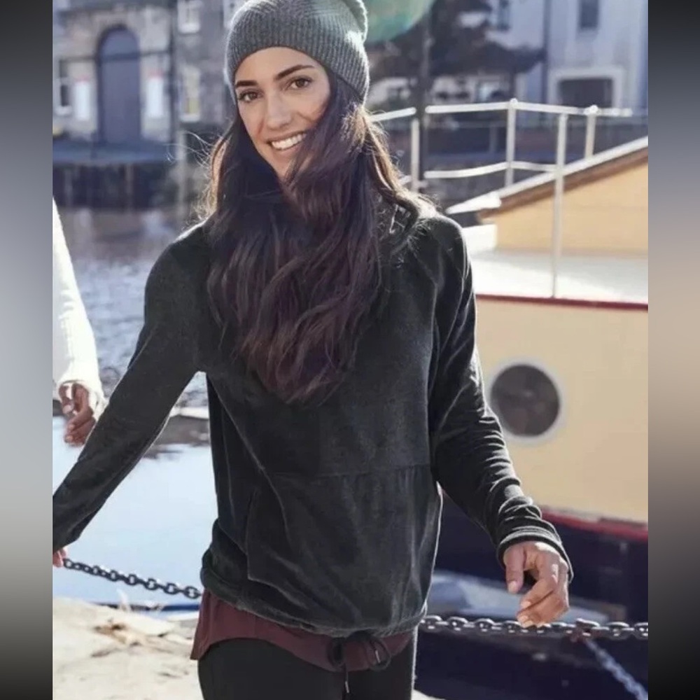 Athleta Charcoal Velour Funnel Neck Pullover - Picture 2 of 5